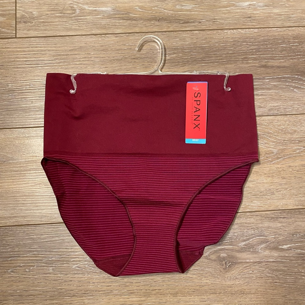 NWT Spanx Shaping Panty Sz 1X